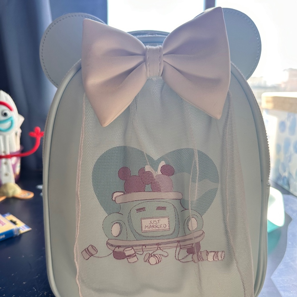 Disney Loungefly “Just Married” Mickey & Minnie Mini Backpack w/ bridal veil